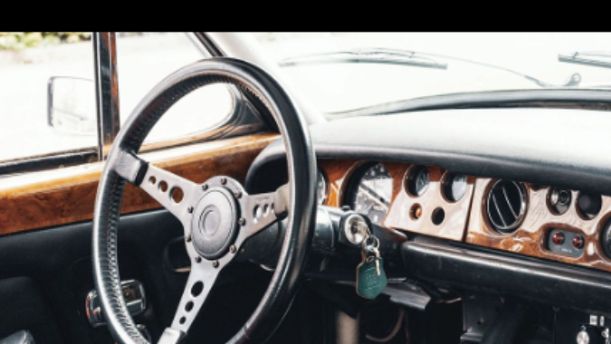 Subastan Rolls-Royce que participó en el Rally Paris Dakar de 1981