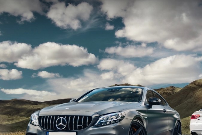 Por qué los autos ya no ofrecen variedad de colores como antes