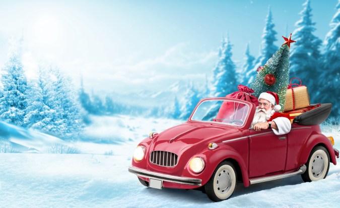 Desde pick-up hasta deportivos, estos son los autos de Santa Claus