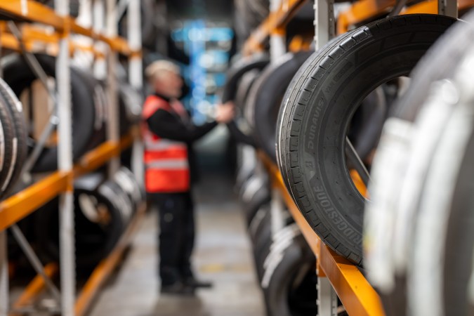 H, V, T: ¿Qué significan esas letras en tus neumáticos?