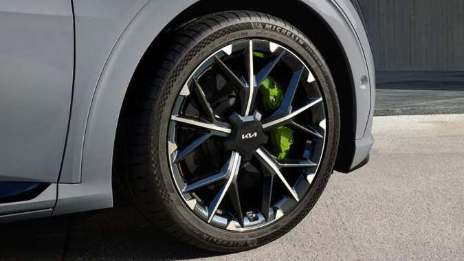 KIA EV6 GT 2025: más potencia y renovado diseño