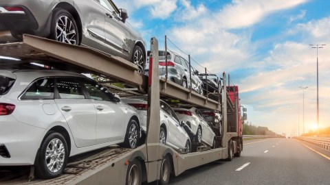 hasta que año se puede legalizar un auto americano