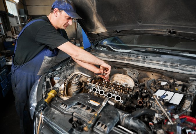 10 razones por las que el motor del auto se apaga solo