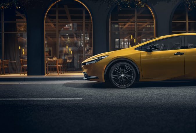Toyota Prius 2025 mantiene su estilo con algunas mejoras