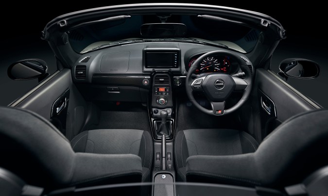 Copen GR SPORT: descubre el convertible de Toyota