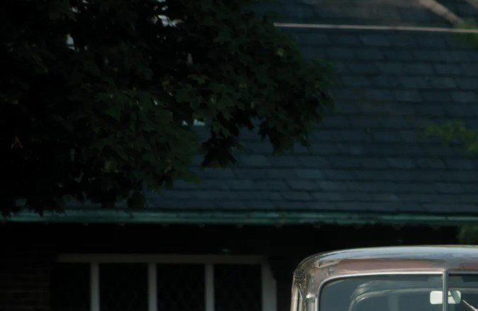 Así luce el primer carro transparente de la historia