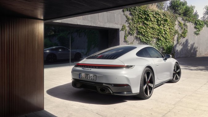 Porsche 911 Carrera S 2025: más potencia actualizada