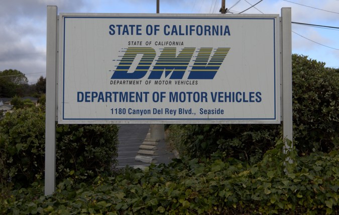 como dar de baja un carro en california