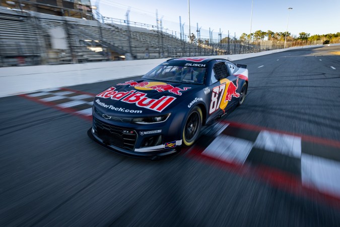 Red Bull vuelve a la Nascar 14 años después