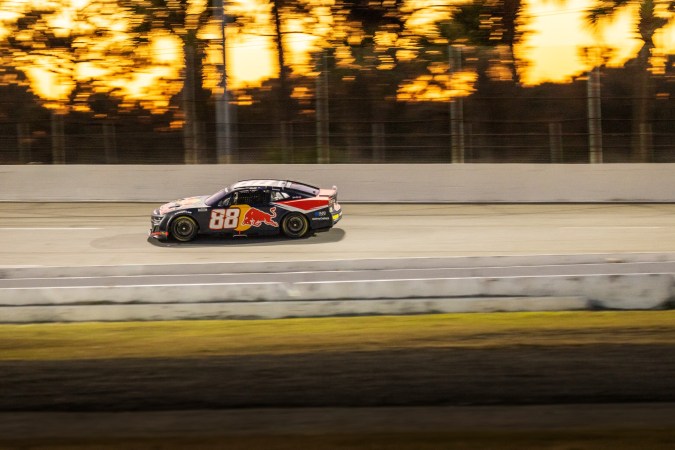 Red Bull vuelve a la Nascar 14 años después