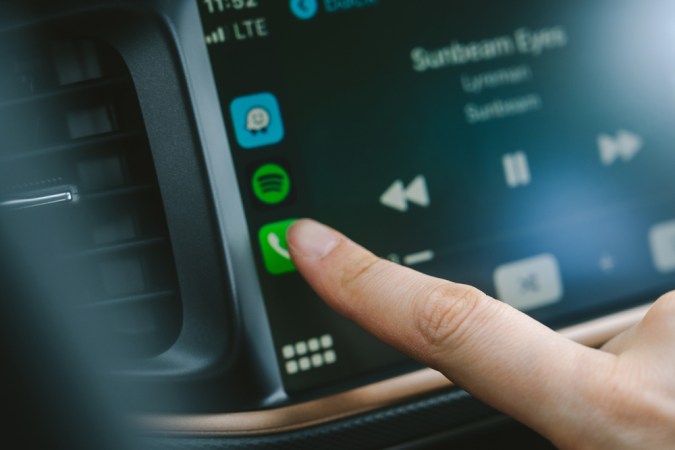 Mejores apps para escuchar podcasts con Android Auto