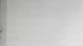 Un Tesla Model 3 fue modificado para llevar un ataúd