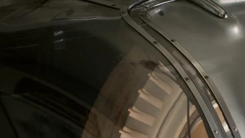 Así luce el primer carro transparente de la historia