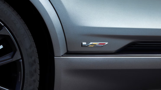 Cadillac Lyriq V 2026: rendimiento y artesanía americana