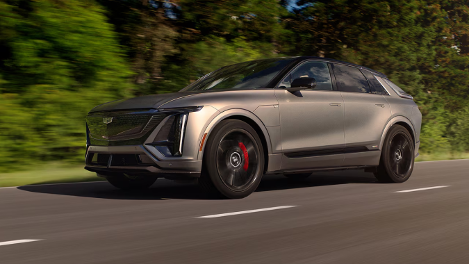 Cadillac Lyriq V 2026: rendimiento y artesanía americana