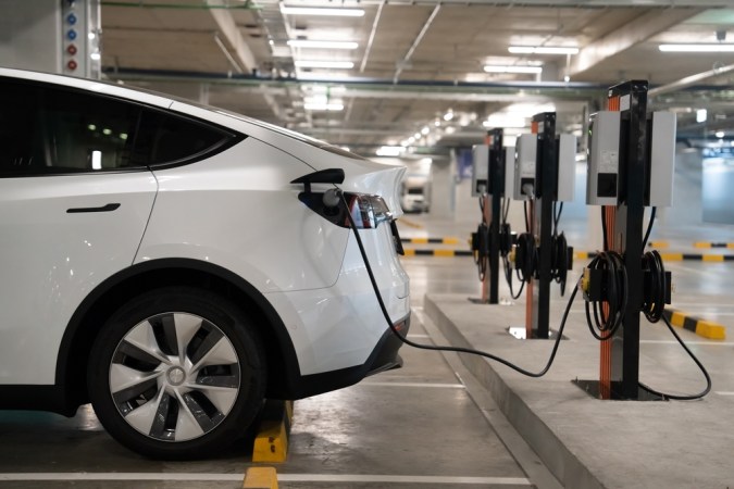 EE.UU. incluye a CATL en su lista negra: duro golpe para EVs