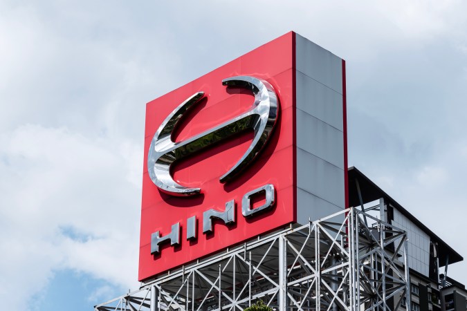 Toyota recibe una multa de 1,600 millones de dólares por falsificar datos