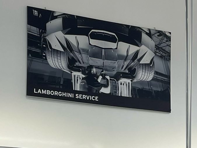 Lamborghini Revuelto bajo revisión por peligro de incendio