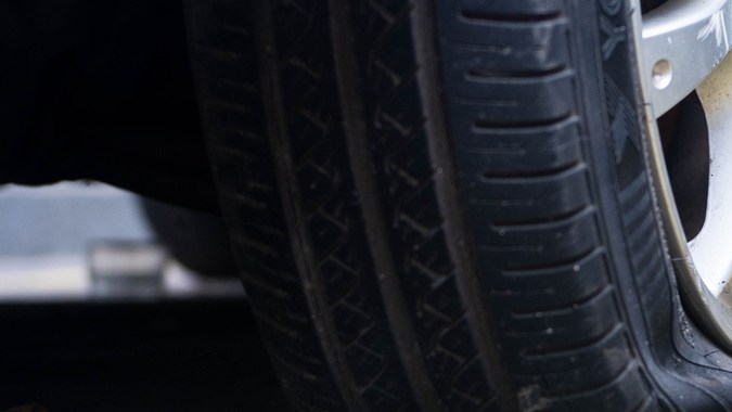 Espuma para neumáticos: ventajas, riesgos y mejores marcas