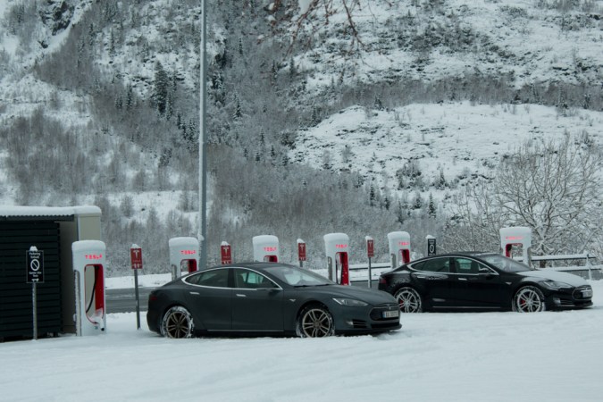 90% de los autos nuevos en Noruega son eléctricos: ¿Cómo lo lograron?