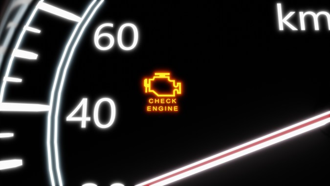 testigo check engine encendido permanentemente