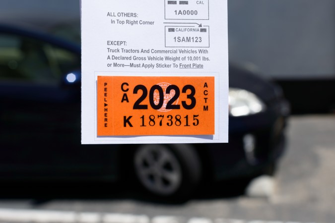 renovación de sticker de placas north carolina