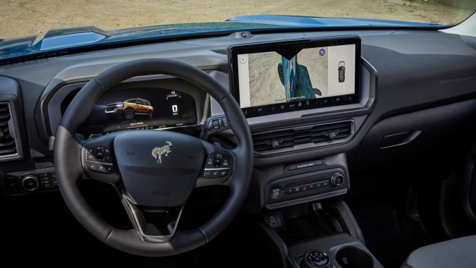 sistema de entretenimiento de Ford Bronco 2025