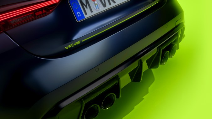 BMW lanza versión especial M4 Valentino Rossi
