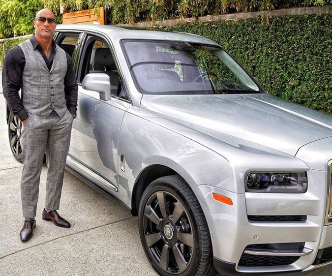 "The Rock" y sus joyas sobre ruedas: 6 vehículos de ensueño