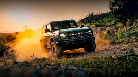 Ford retira unas 150,000 Broncos por fallas en amortiguadores