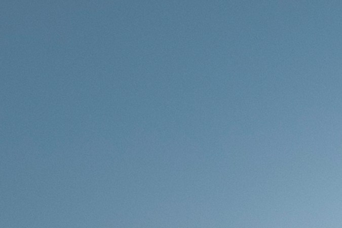 Tesla retira 376.000 autos por fallas en la dirección