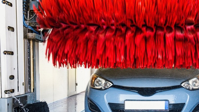 Autolavado "sin contacto": ventajas y desventajas