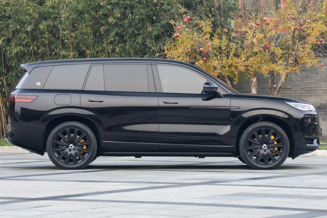 BYD presenta su SUV más lujoso: potente y más barato que un Tesla