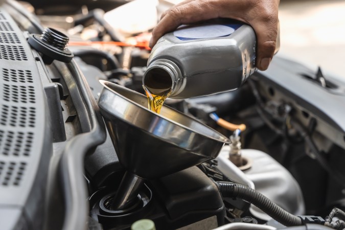 costo de cambio de aceite para Toyota Corolla en NY