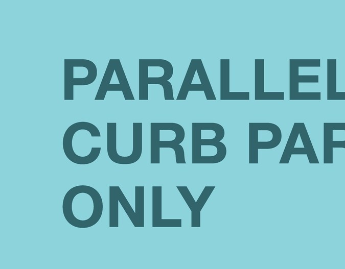 a que distancia se debe estacionar de la acera