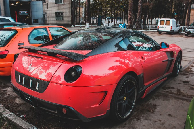 ¿Adiós al mal gusto? Ferrari pone límites