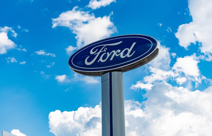 Ford pierde millones de dólares por sus autos eléctricos