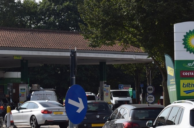 La extraña costumbre en gasolineras de EE.UU. que molesta a muchos