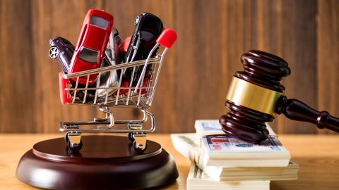 licencia para comprar carros en subasta en Florida