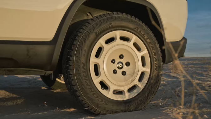 Rivian California Dune Editions: las R1T y R1S que todos quieren