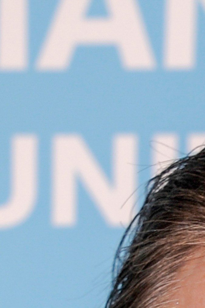 Celebridades que no saben conducir: estrellas que evitan el volante