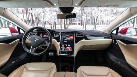 tesla snow mode