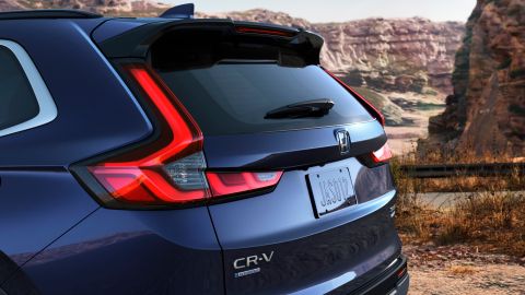 Los autos más seguros para jóvenes y adultos mayores en 2025
