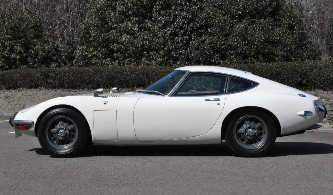Toyota 2000gt