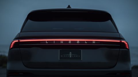 Lincoln Nautilus 2025: el SUV que ofrece tecnología y lujo a precio competitivo