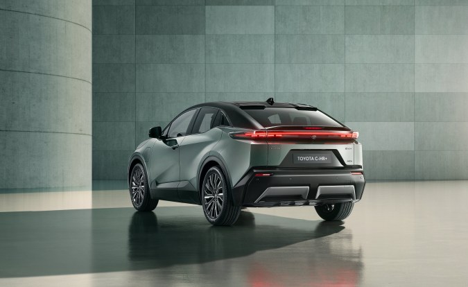 Toyota CH-R+: el nuevo eléctrico de la línea bZ