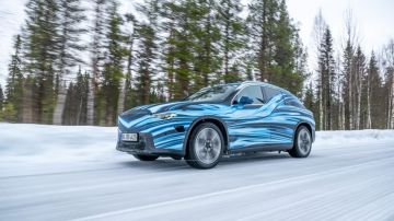 2026-mercedes-benz-glc-class-electric-prototype