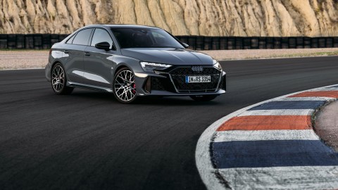 El Audi RS 3 es una de las mejores opciones para tener sensaciones de competencia.
