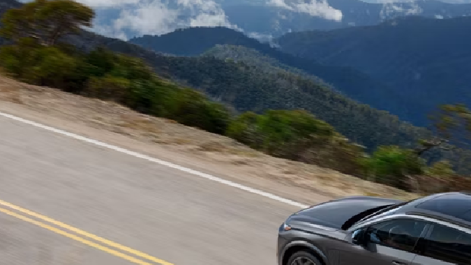 El Audi SQ6 e-tron 2025 tiene los mejores sistemas de seguridad del mercado.