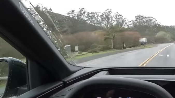 La conducción del Audi SQ6 e-tron 2025 es bastante óptima.